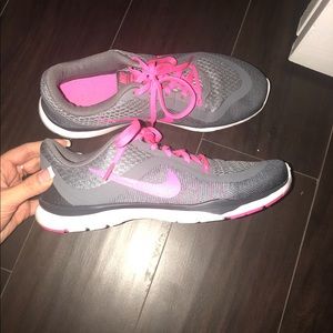 Nike Flex Trainer 6 Tennis Shoes
